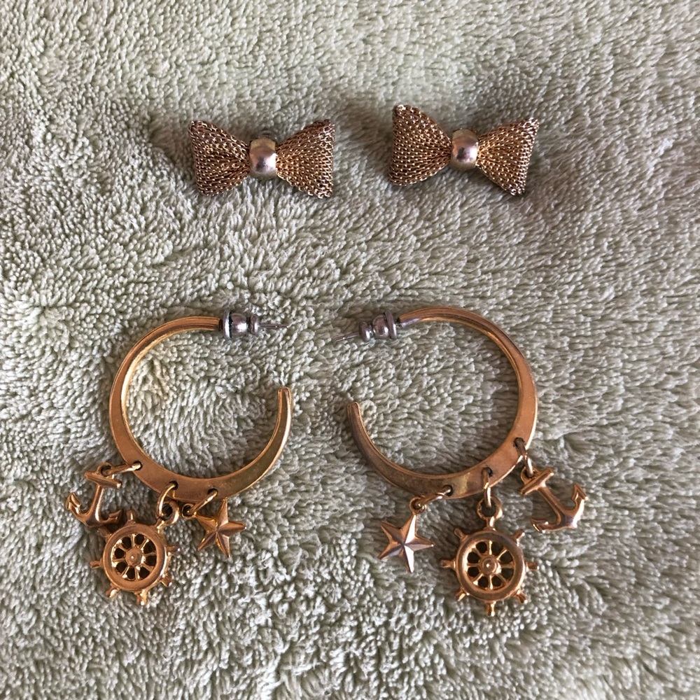 Earrings nautical hoop bowtie stud post 2 pairs goldtone dangle charm mesh metal